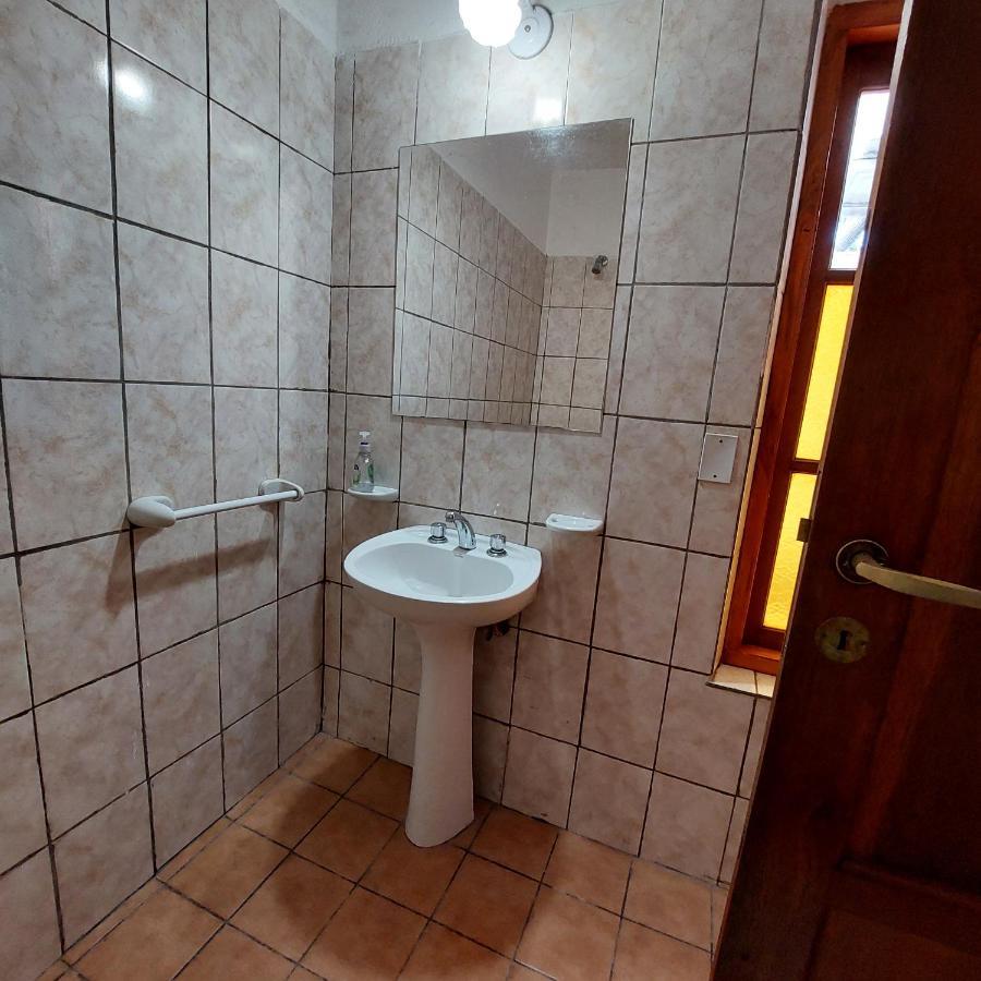Hostal Killari Cafayate Exteriör bild