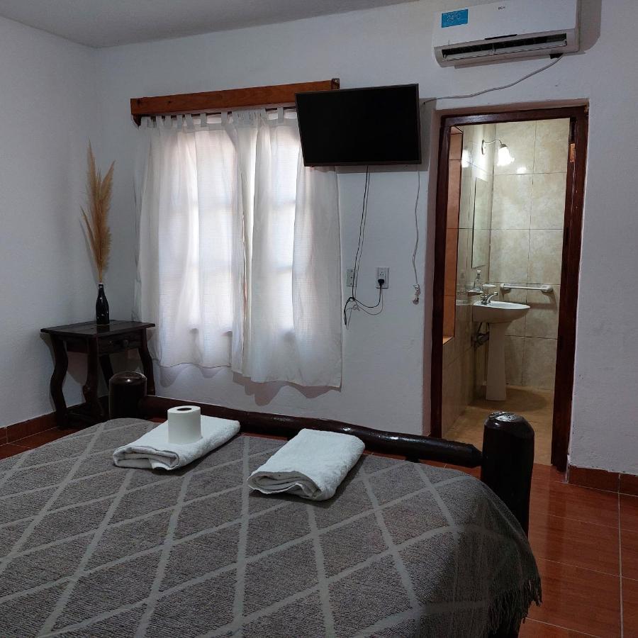 Hostal Killari Cafayate Exteriör bild