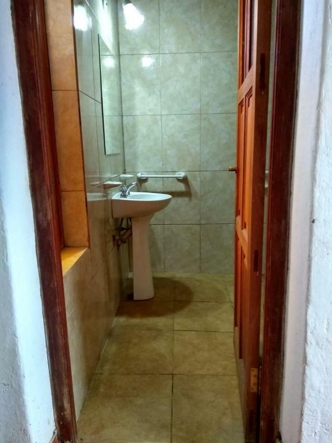 Hostal Killari Cafayate Exteriör bild